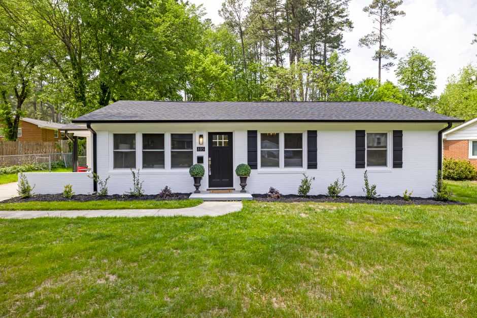 best siding colors for ranch homes