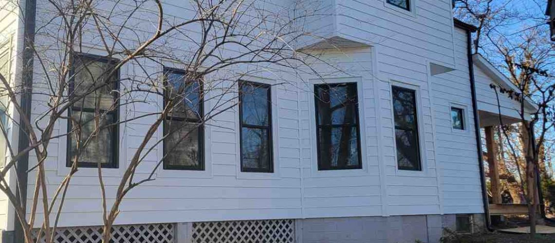 A properly maintained, streak-free vinyl window frame and glass sash